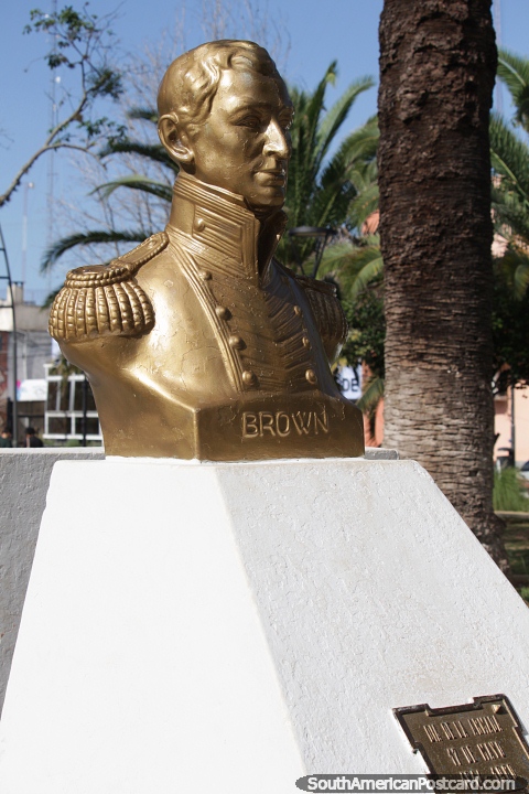 Guillermo Brown (1777-1857), navy commander, gold bust in Paso de los Libres. (480x720px). Argentina, South America.