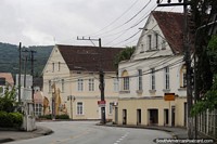 Jansen and Schmidt House (right), Museum of Habits and Costumes (left) in Blumenau.