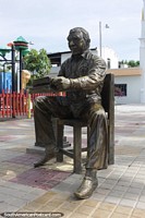 The most famous son of Aracataca, a monument of Gabriel Garcia Marquez in the central park.